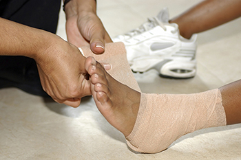 Ankle Sprains Treatment in the Queens County, NY: Flushing (College Point, Whitestone, Elmhurst, Jackson Heights, Jamaica, Forest Hills, Astoria, Corona), Nassau County, NY: Elmont, Floral Park, Great Neck, Lake Success and Bergen County, NJ: Fort Lee (Englewood, Tenafly, Teaneck, Teterboro, Hackensack, Bergenfield, East Rutherford, Paramus), Hudson County, NJ: Secaucus, Hoboken areas